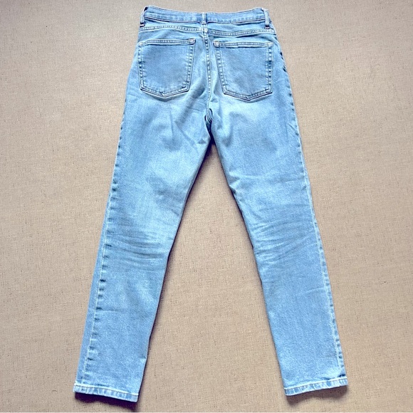 Everlane High Waist Straight Jean - Light Wash, regular length - Picture 6 of 6